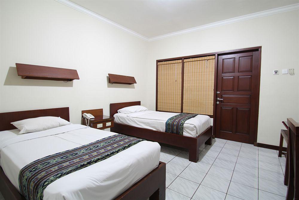 Paradiso Beach Inn Kuta Lombok Kültér fotó