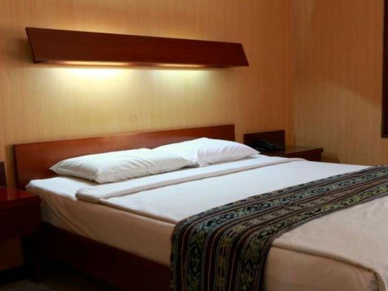 Paradiso Beach Inn Kuta Lombok Kültér fotó