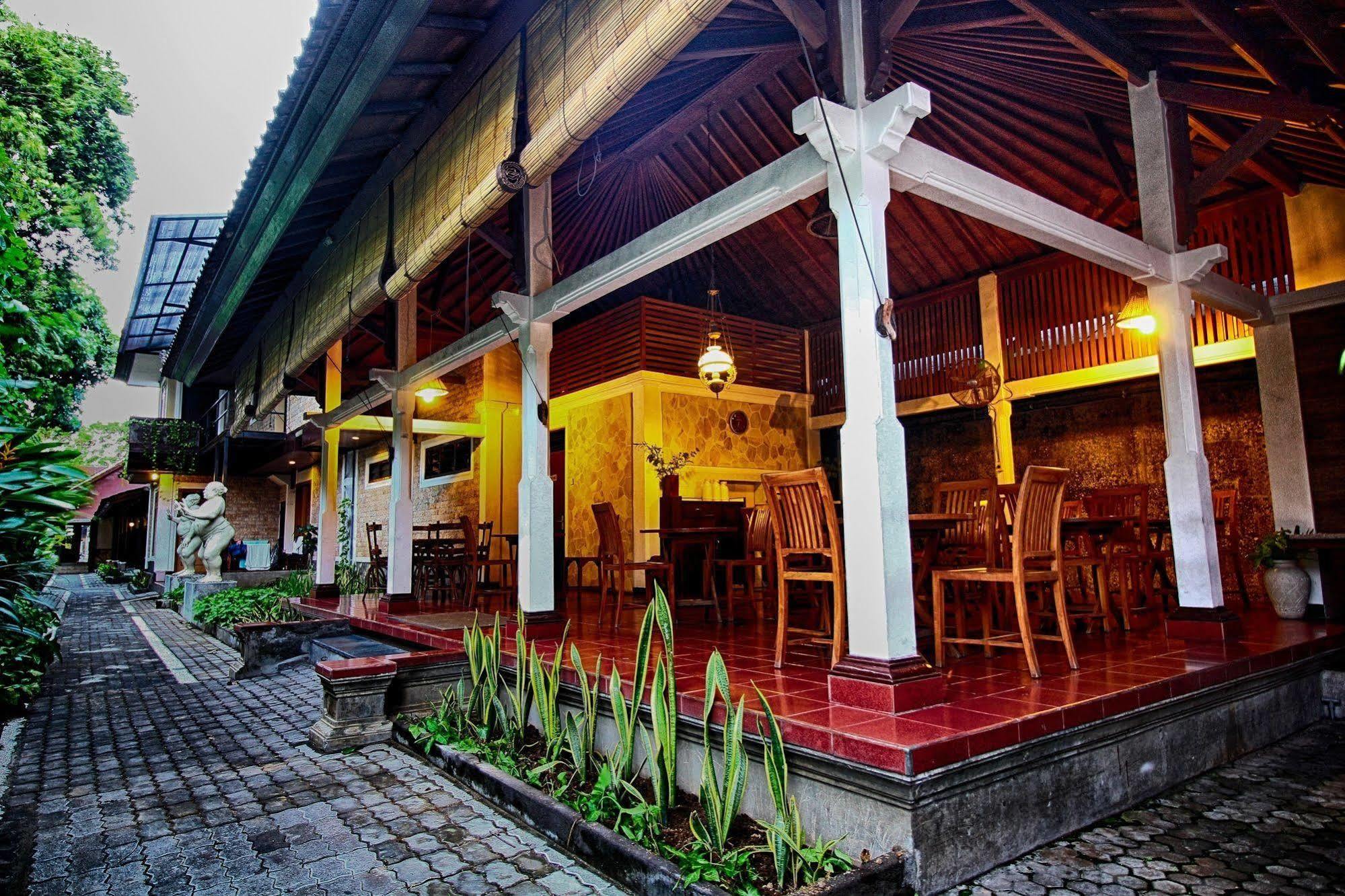 Paradiso Beach Inn Kuta Lombok Kültér fotó