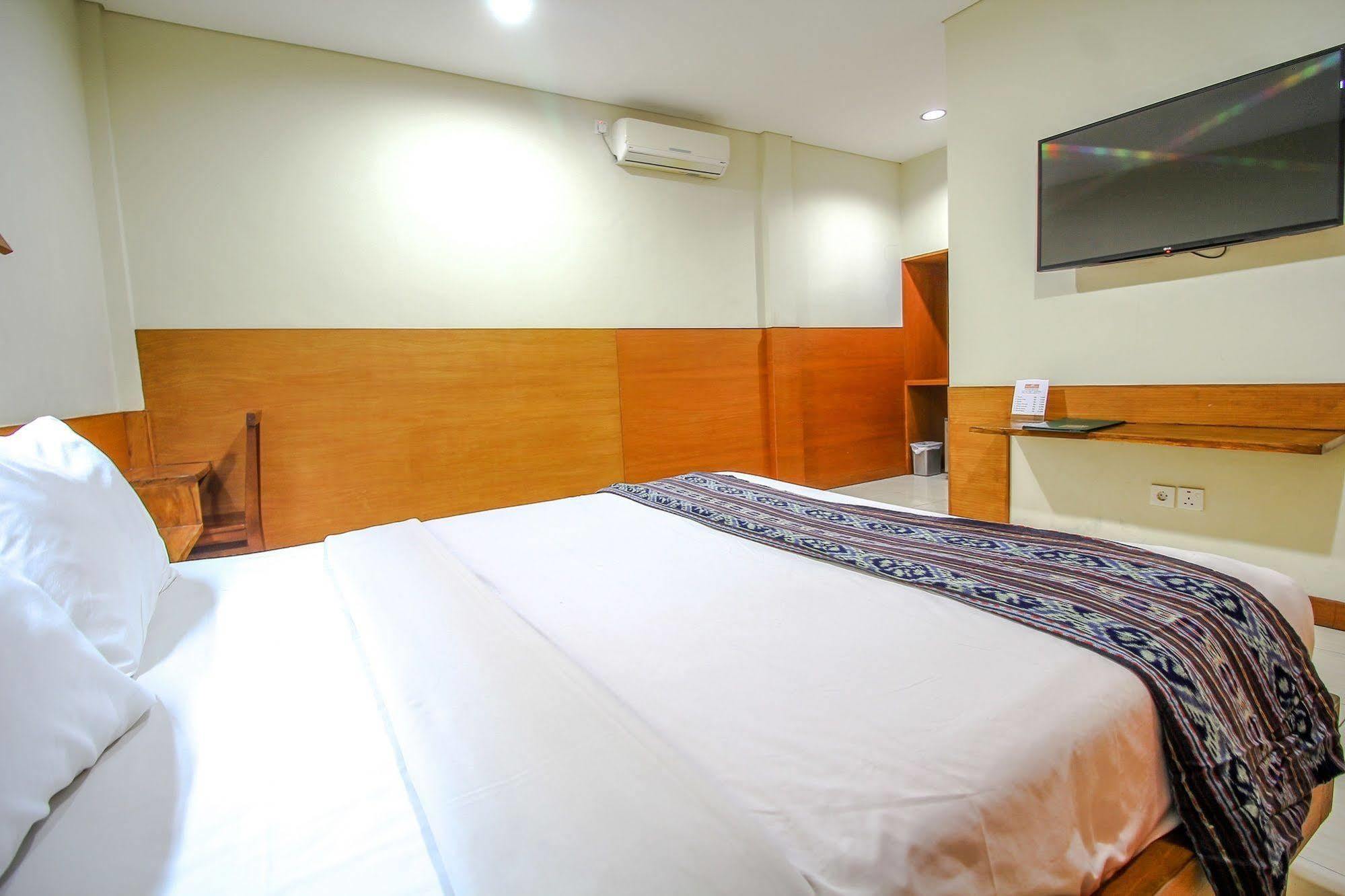 Paradiso Beach Inn Kuta Lombok Kültér fotó
