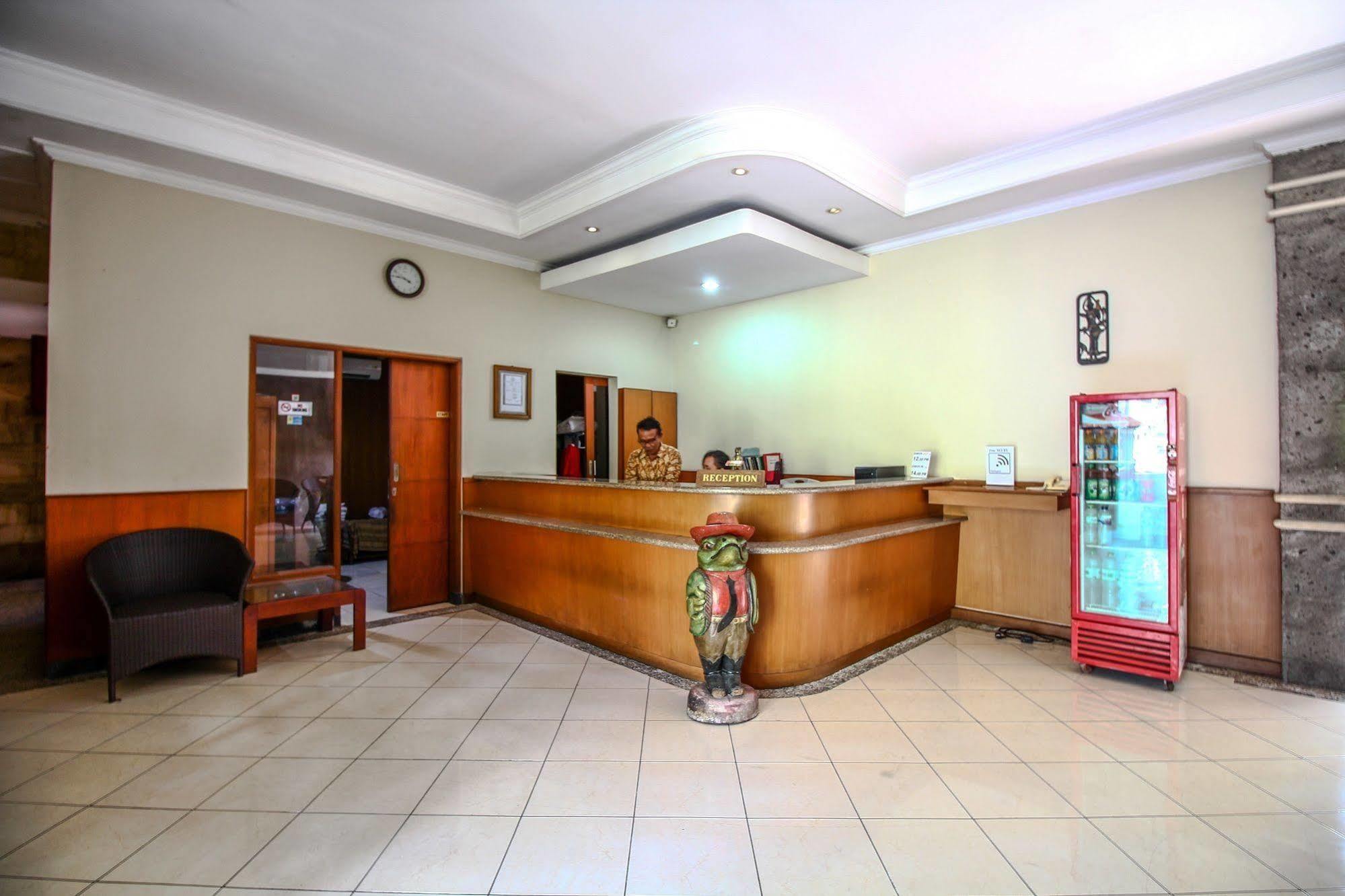 Paradiso Beach Inn Kuta Lombok Kültér fotó